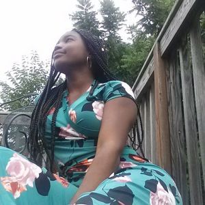 Meet your Posher, Alaena